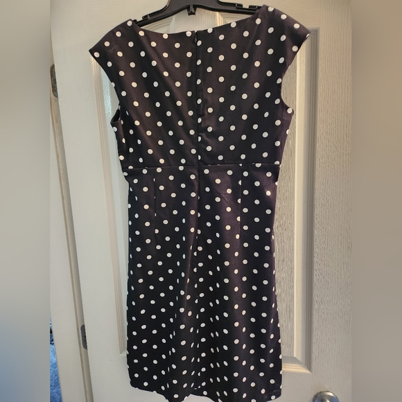 Lauren,  Ralph Lauren Black and white Polka-dot dress,  Sz 10 EUC - Picture 4 of 4
